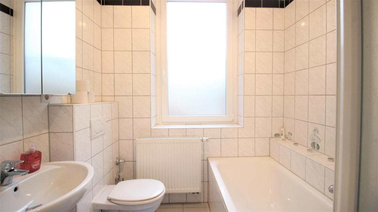 Privatzimmer Nahe Bahnhof Und City Вюрцбург Екстериор снимка