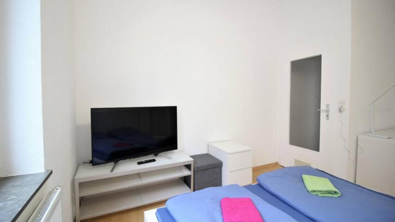 Privatzimmer Nahe Bahnhof Und City Вюрцбург Екстериор снимка